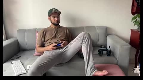 skinnylatin69 online show from 02-20-25, 05:29