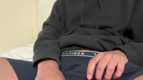 papi online show from 10-24-25, 05:37