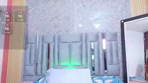 SAMANTHA  online show from 06-25-26, 02:22