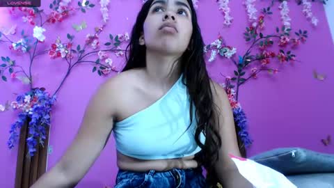 sofia online show from 06-18-26, 02:21