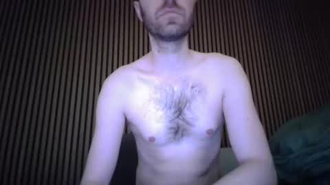 Snapshot of skinnytomdickinson chatting on 03-27-26, 07:03 skinnytomdickinson online show from 03-27-26, 07:03