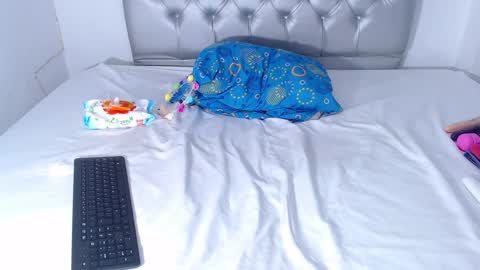 Alexa  online show from 12-17-24, 11:27