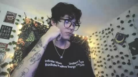 skiny_dann online show from 05-13-26, 03:48