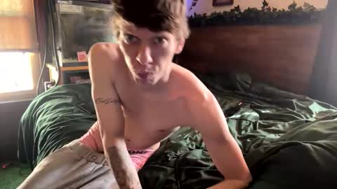 Skittles online show from 03-01-26, 03:58