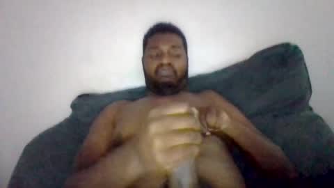 Snapshot of skulldaddy1 chatting on 08-06-26, 11:23 skulldaddy1 online show from 08-06-26, 11:23