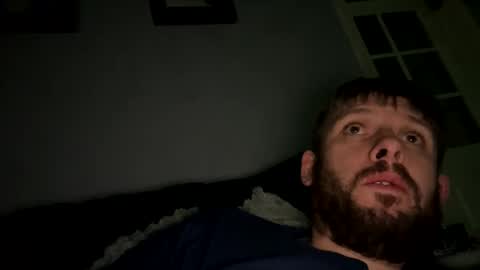 Snapshot of skuzzy25 chatting on 12-21-24, 06:19 skuzzy25 online show from 12-21-24, 06:19