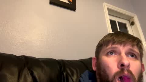 Snapshot of skuzzy25 chatting on 12-29-24, 01:13 skuzzy25 online show from 12-29-24, 01:13