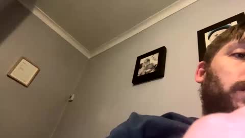 Snapshot of skuzzy25 chatting on 01-14-25, 02:19 skuzzy25 online show from 01-14-25, 02:19