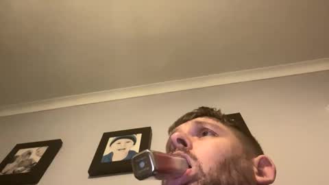 Snapshot of skuzzy25 chatting on 01-28-25, 12:05 skuzzy25 online show from 01-28-25, 12:05