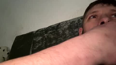 Snapshot of skuzzy25 chatting on 02-10-25, 07:15 skuzzy25 online show from 02-10-25, 07:15