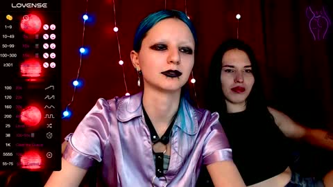 Iska Im genderfluid theyheshenot use ht have reasons and Mia my t-gf sheher online show from 12-07-24, 06:59
