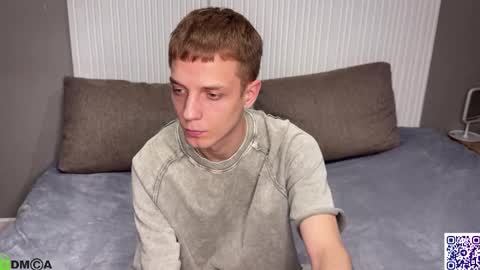 Snapshot of sky_hunter chatting on 10-07-25, 04:37 sky_hunter online show from 10-07-25, 04:37