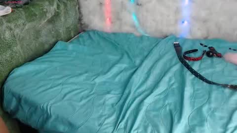 Snapshot of sky_walkerss chatting on 03-11-26, 01:55 sky_walkerss online show from 03-11-26, 01:55