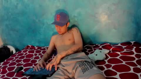 sky_wild online show from 12-19-25, 11:12