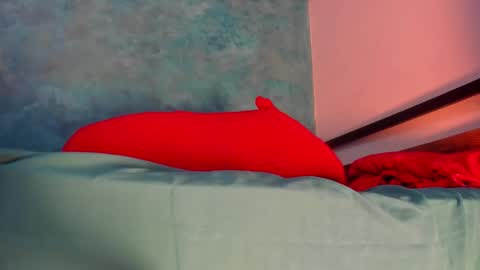 sky_wild online show from 02-01-26, 03:16