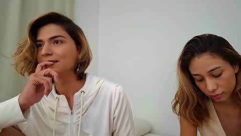 Vi online show from 06-15-26, 08:38