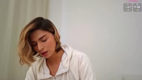 Vi online show from 06-19-26, 02:32