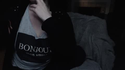 SKYLE   online show from 03-26-26, 03:34