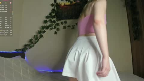 skyedavis online show from 05-12-26, 01:41