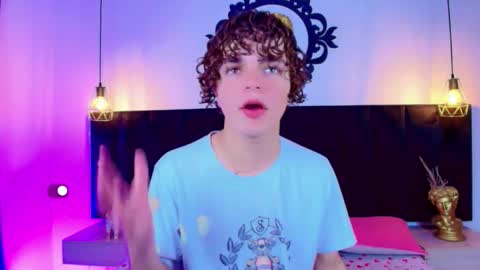 Angel online show from 01-11-26, 01:38