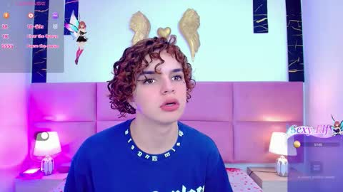 Snapshot of skyee_angel chatting on 02-22-26, 01:31 Angel online show from 02-22-26, 01:31
