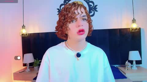 Snapshot of skyee_angel chatting on 04-17-26, 08:01 Angel online show from 04-17-26, 08:01