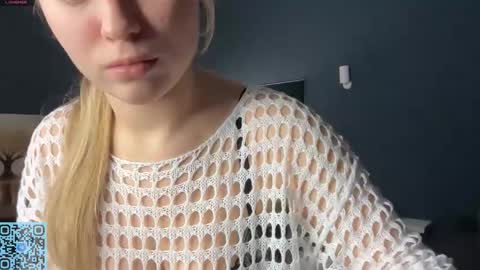 Skye online show from 12-19-25, 05:58