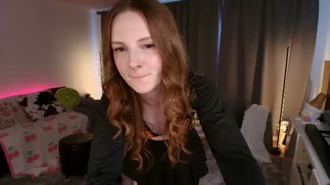 Skye Watson online show from 06-23-26, 05:55