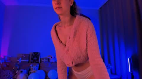    online show from 12-03-24, 12:13