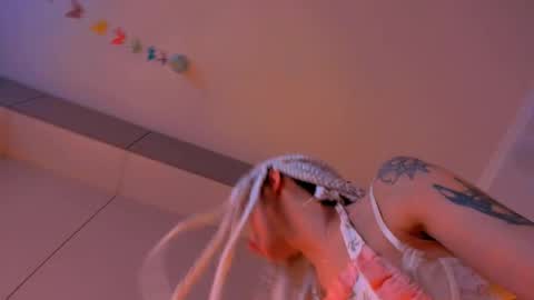    online show from 02-15-25, 06:12