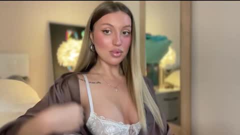 GARRY AND SOPHIA online show from 12-04-25, 08:50