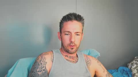 Snapshot of skylarrgrey chatting on 05-17-26, 07:32 SkylarGrey online show from 05-17-26, 07:32