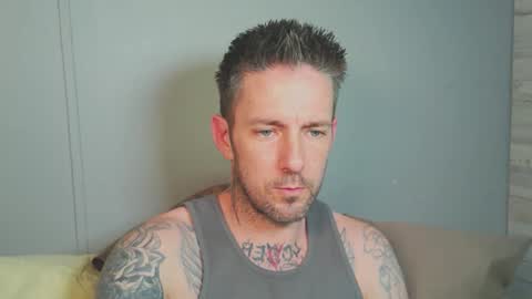Snapshot of skylarrgrey chatting on 05-27-26, 07:22 SkylarGrey online show from 05-27-26, 07:22