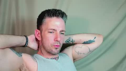 Snapshot of skylarrgrey chatting on 06-15-26, 04:58 SkylarGrey online show from 06-15-26, 04:58