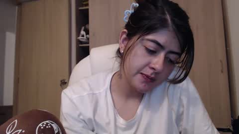 Skyler online show from 12-16-24, 02:47