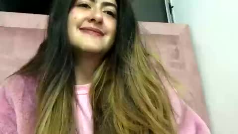 Skyler online show from 10-18-25, 02:36