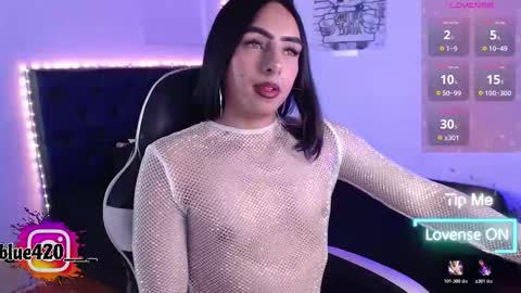 blue online show from 11-25-25, 11:38