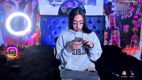 blue online show from 06-05-26, 02:29