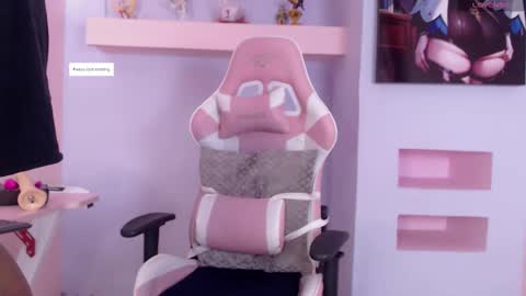 skylerbloom online show from 09-28-25, 03:23