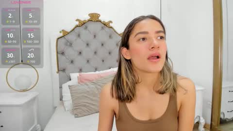 Snapshot of skylerwhite02 chatting on 03-07-26, 03:58 Skyler online show from 03-07-26, 03:58