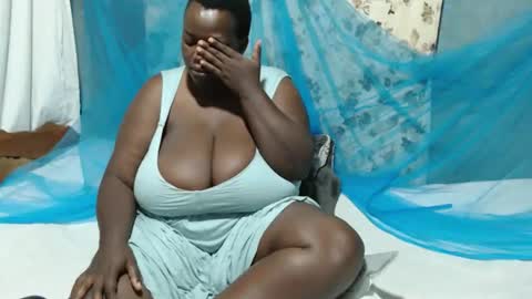 sheliah online show from 03-24-26, 05:23