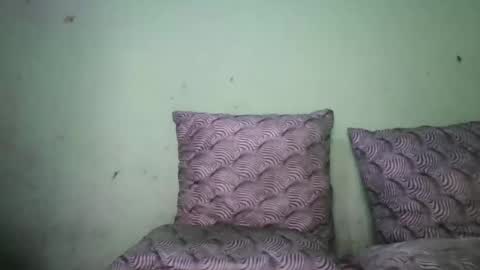 Snapshot of skylour chatting on 03-18-26, 06:38 Skylour online show from 03-18-26, 06:38