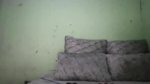 Snapshot of skylour chatting on 04-13-26, 09:26 Skylour online show from 04-13-26, 09:26