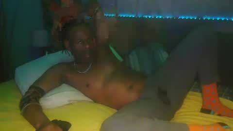 skyonetoo3 online show from 09-30-25, 07:35