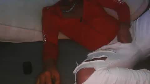 skyonetoo3 online show from 11-02-25, 11:12