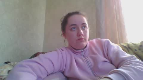 skyressie333 online show from 04-13-26, 07:03