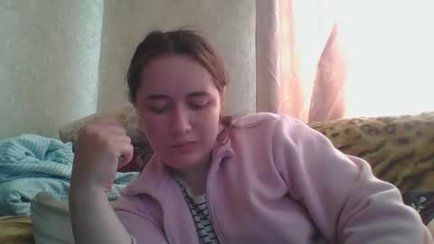 skyressie333 online show from 04-14-26, 08:20