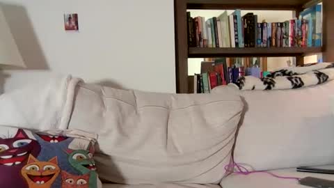 Sky Winters online show from 01-11-26, 04:34