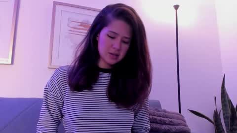 Snapshot of skyy_bloom chatting on 09-22-25, 12:29 Sky online show from 09-22-25, 12:29