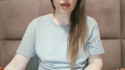 Snapshot of sladkiegubki chatting on 01-23-25, 10:11 Sladkiegubki online show from 01-23-25, 10:11